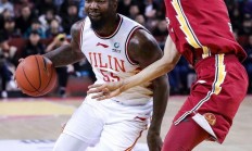 熊猫体育官方-欧洲篮球联赛季后赛取胜球队凤凰涅磐，强者晋级阻拦无阻