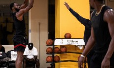 熊猫直播tv-火箭队内线球员威金斯今日复出