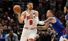 熊猫直播官网-湖人完胜篮网，武切维奇刷新纪录