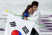 熊猫直播APP-关于激烈对决：日本选手与韩国选手争夺头名的信息