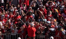 熊猫体育官方-关于巴塞罗那备战赛程紧张，球迷期待胜利士气高的信息