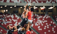 熊猫直播官网-红墙白浪间的决胜之道，论F1新赛季揭幕战与爵士对阵广厦的专注艺术