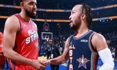 熊猫直播平台-纽约电光火石，尼克斯队惊现全明星组合的简单介绍