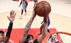 熊猫直播平台-国王惨遭魔术逆转，客场之势仍需提升