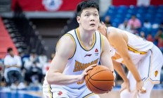 熊猫体育-广东队大胜山西队，领先一场取得赛点