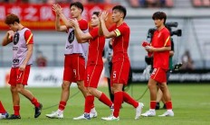 熊猫直播官网-中国队在足球锦标赛中晋级决赛