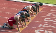 熊猫体育官方-当红龙在篮球场咆哮，迪巴拉跨界接管，威尔士在圣西罗打败米兰