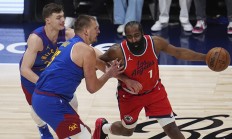 熊猫直播平台-东部决赛，雄鹿击败步行者取得领先的简单介绍