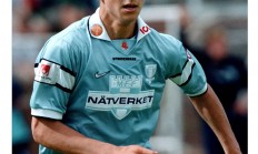 熊猫直播官网-伊布拉希莫维奇赛季首秀抢眼，球迷期待助攻登顶