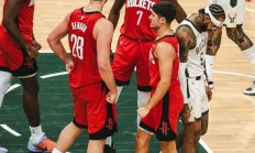 熊猫直播官网-雄鹿绝地反击鹈鹕，杜兰特统治全场的简单介绍