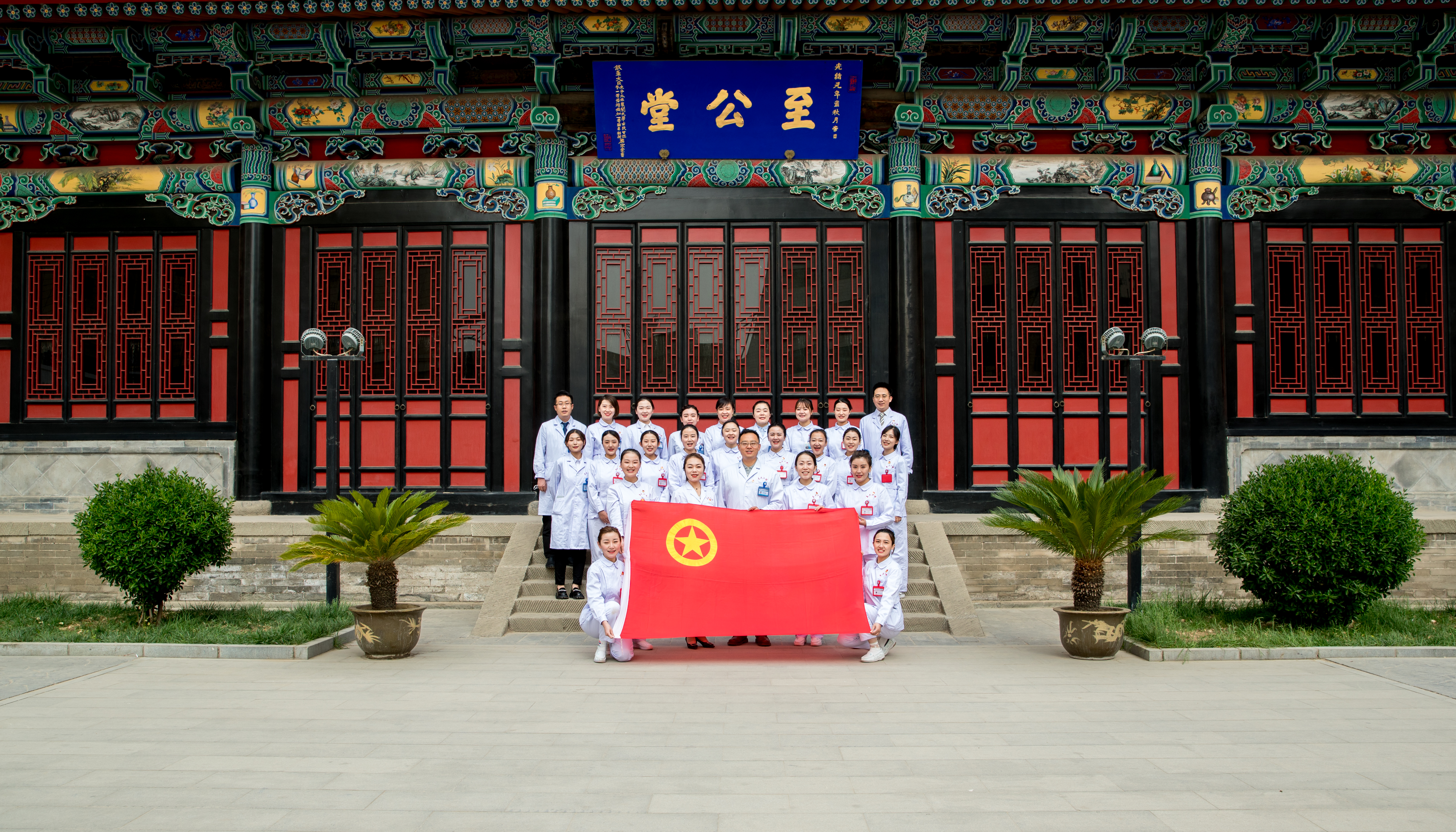 胜利之路：运动员冲锋在前争取殊荣