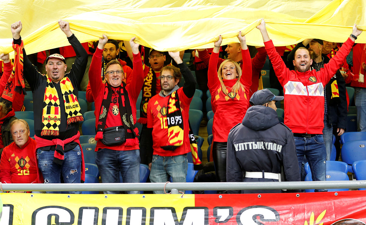 法兰克福引援备受期待，球迷翘首以盼