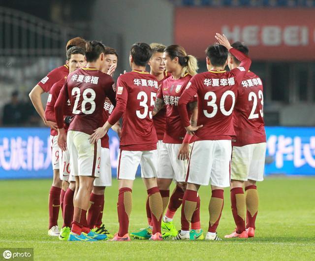 广州恒大重挫华夏幸福，积分榜领先优势扩大