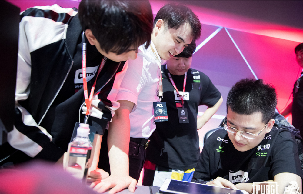 GEN轻取FNC，ShowMaker拿下关键大龙激烈交锋全球总决赛，强势挺进下一轮的简单介绍