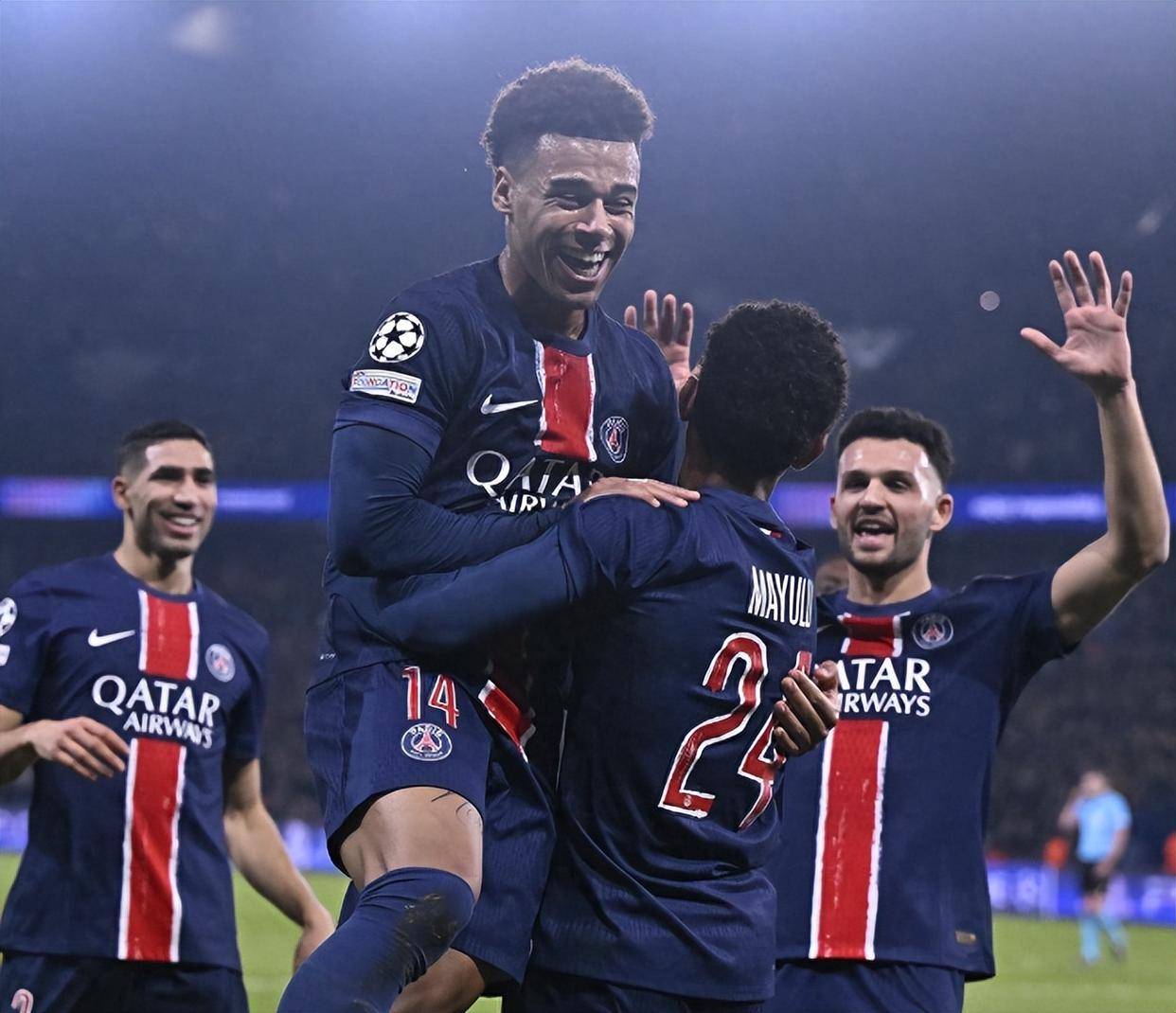 曼城女足绝杀巴黎，欧冠角逐激情绽放