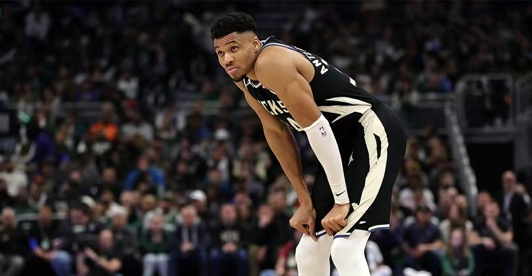 包含雄鹿队再胜热火队，锁定晋级季后赛次轮的词条