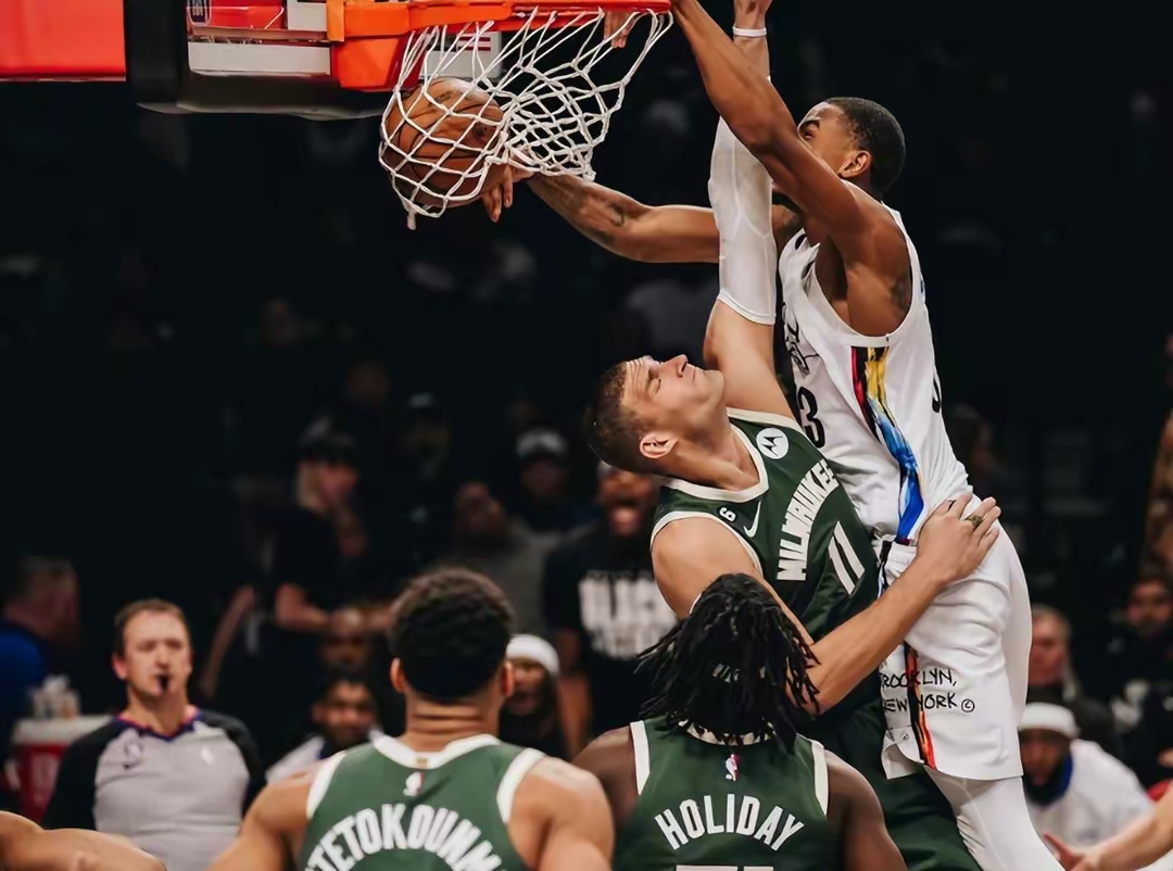 雄鹿逆转凯尔特人，取得三连胜继续