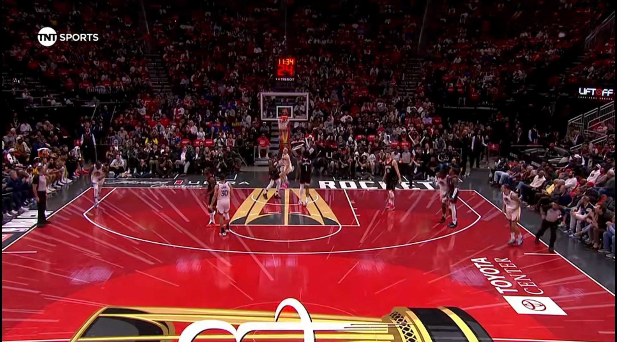 勇士不敌火箭,库里三分砍下全队最高得分 勇士不敌火箭,库里三分砍下全队最高得分