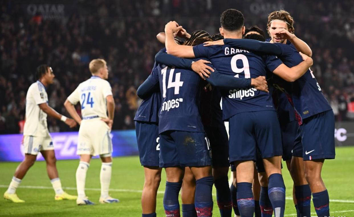 包含巴黎圣日耳曼一锋无力,球队遭遇失利的词条 包含巴黎圣日耳曼一锋无力,球队遭遇失利的词条