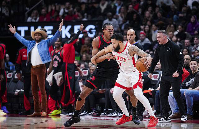 火箭击败猛龙,取得五连胜 火箭击败猛龙,取得五连胜