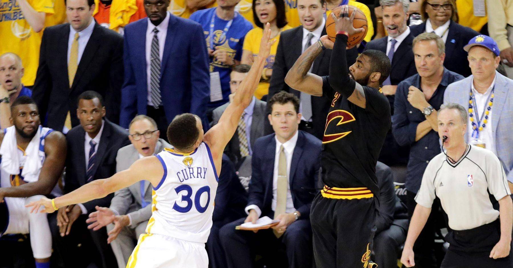 篮网取胜老鹰,欧文砍下33分 篮网取胜老鹰,欧文砍下33分