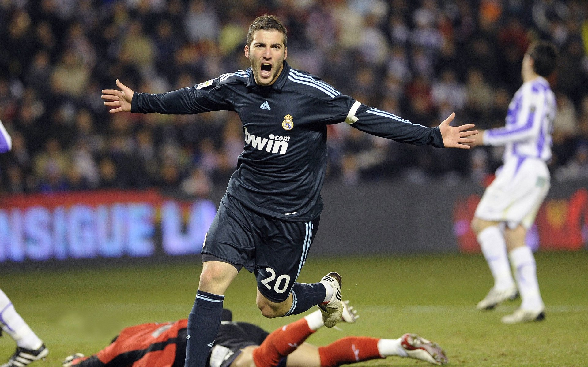 门神降世,那个欧冠半决赛之夜,库尔图瓦定义了唯一性