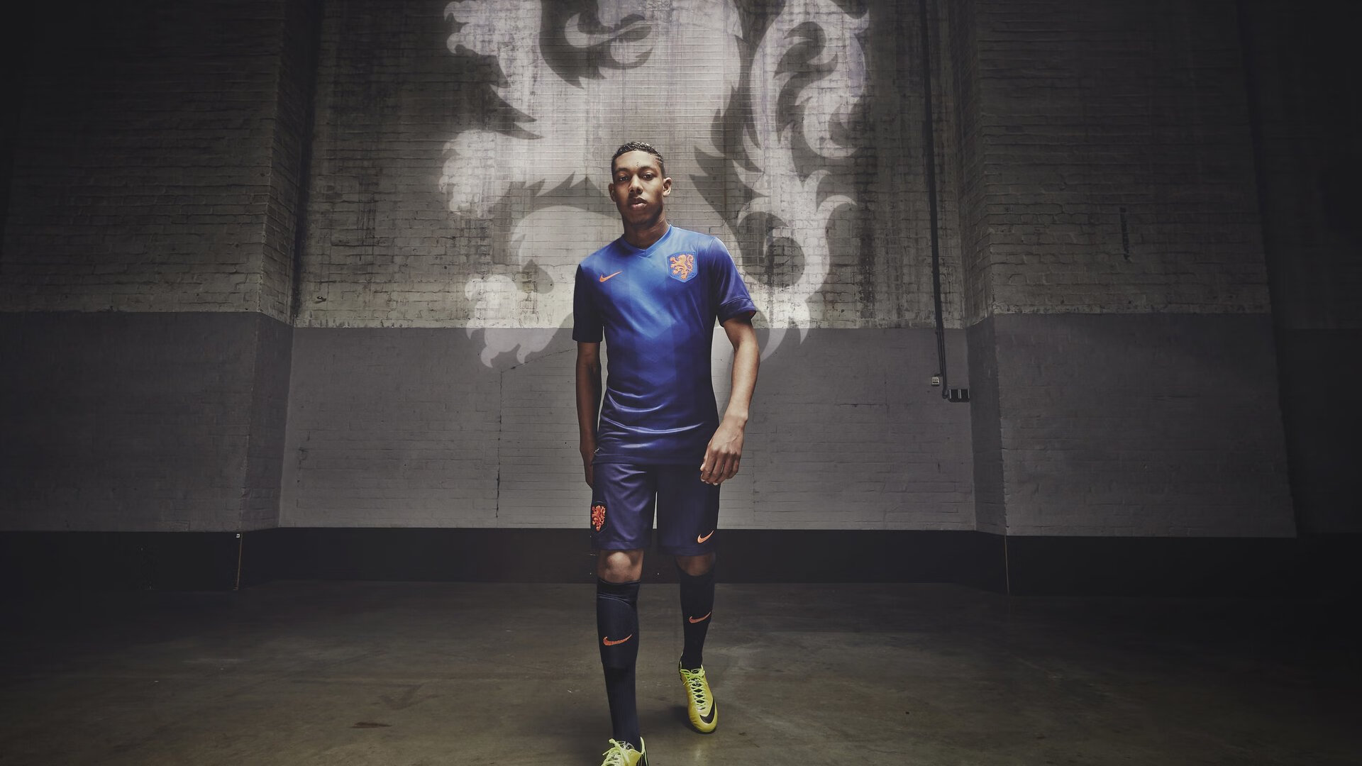 终场哨响,没有真正的赢家,当英超战火映照国家队与俱乐部的永恒博弈