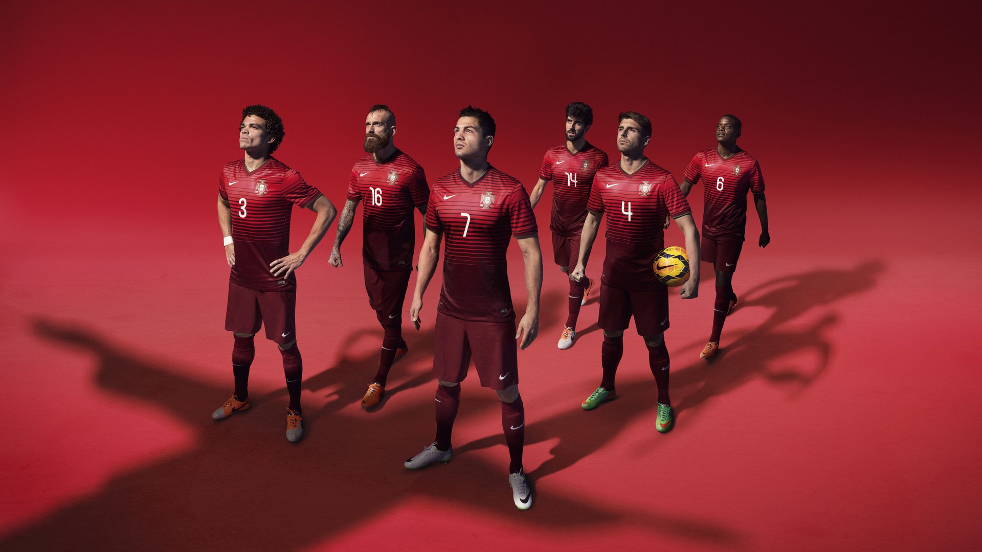 法网红土之神到年终室内王者，纳达尔的终极逆转，正在此刻